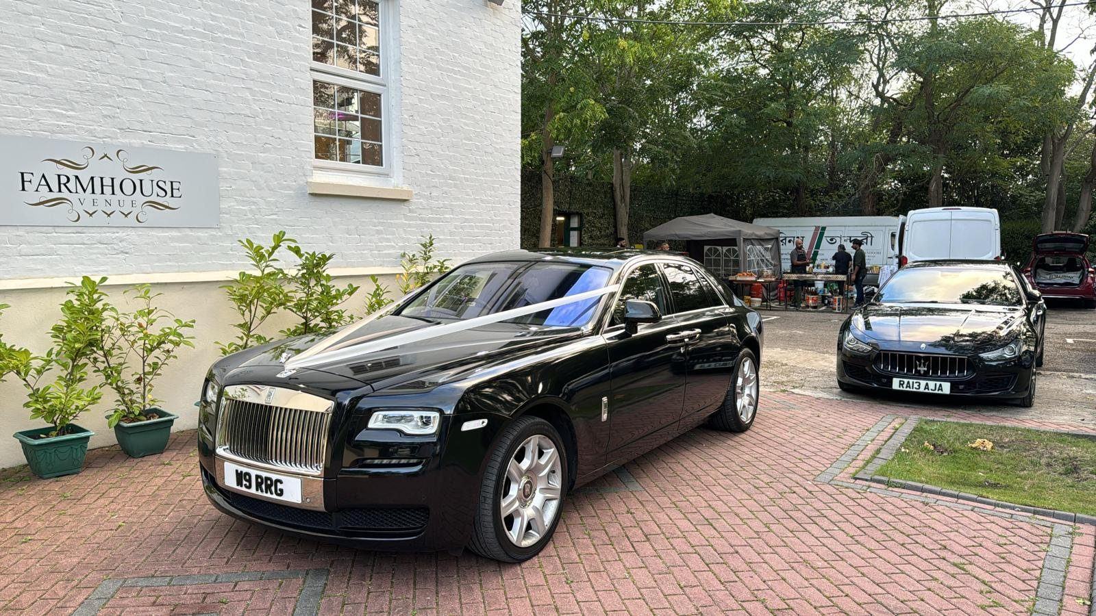 Rolls-Royce Ghost black — prestige chauffeur service